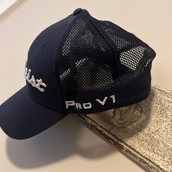 Titleist Tour Performance Mesh Hat, Navy BNWOT - Picture 4 of 8